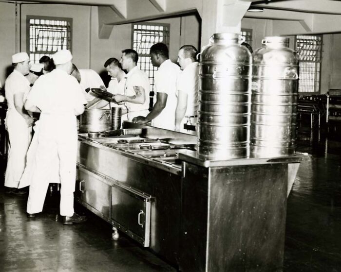 33 Rare Glimpses Into The Harsh Reality Of Life On Alcatraz