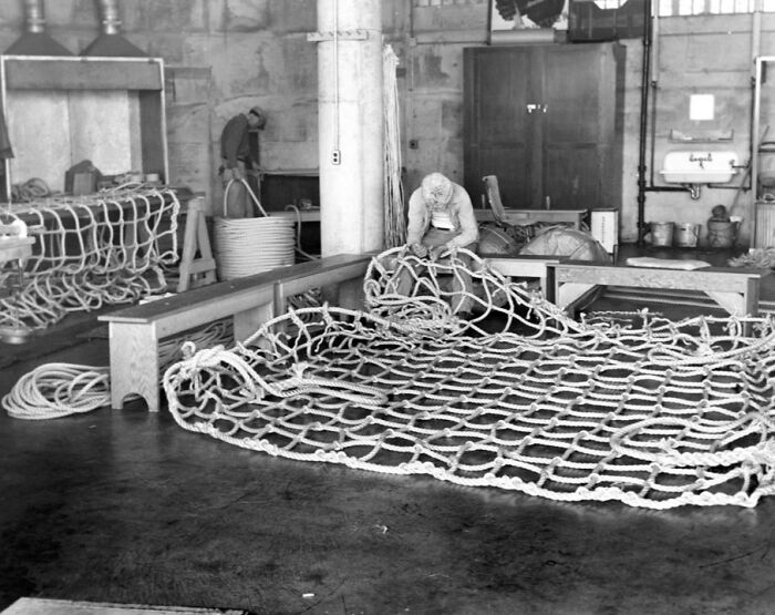 33 Rare Glimpses Into The Harsh Reality Of Life On Alcatraz