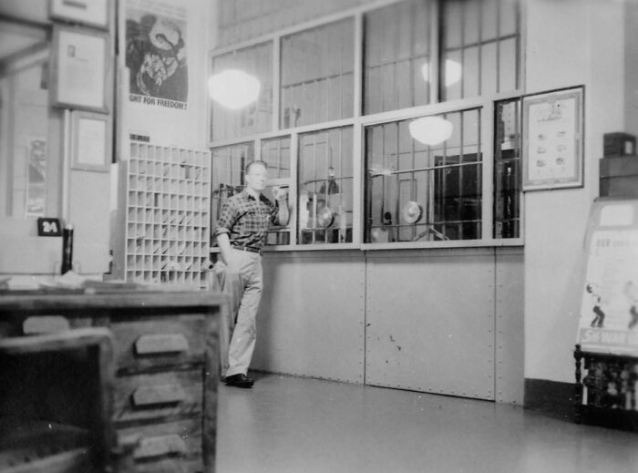 33 Rare Glimpses Into The Harsh Reality Of Life On Alcatraz