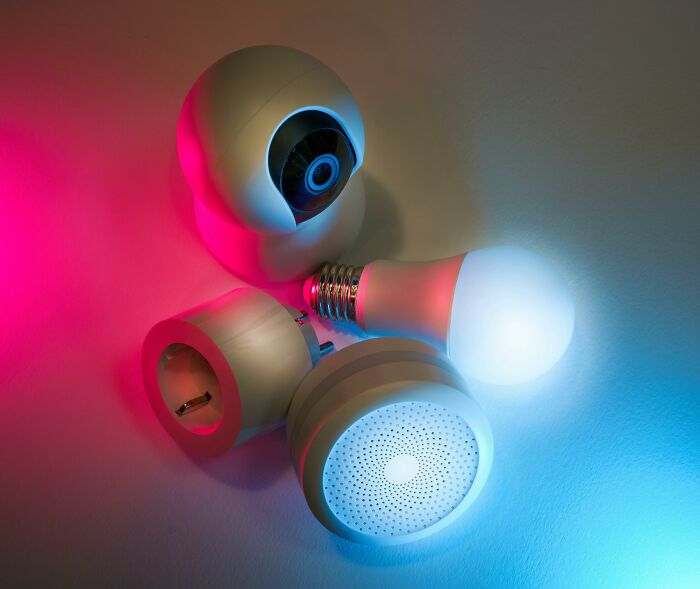35 Examples Of Planned Obsolescence That Left Consumers Angry And Shocked