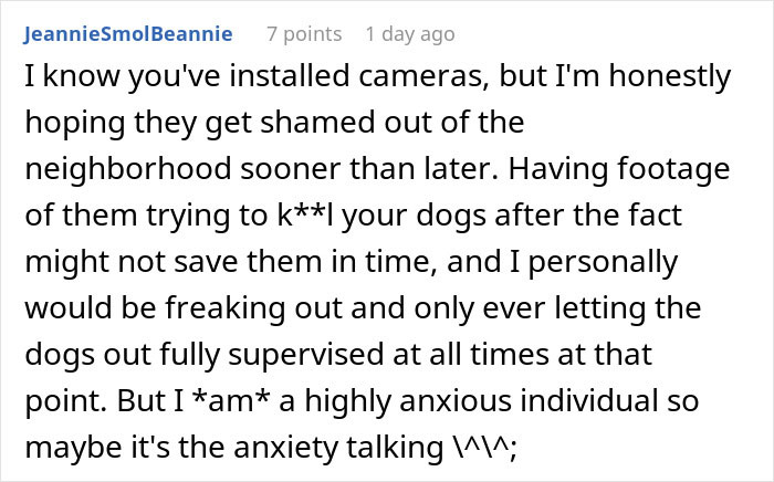 Neighbor Claims “They’re Just Doing Their Job” As Their Dogs Go Absolutely Wild, Woman Lets Cameras Handle It