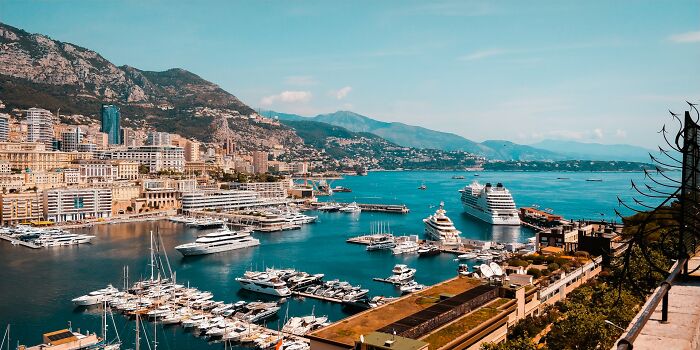 People Saw These 57 Travel Destinations In Person And They Were Not The Same As The Pictures