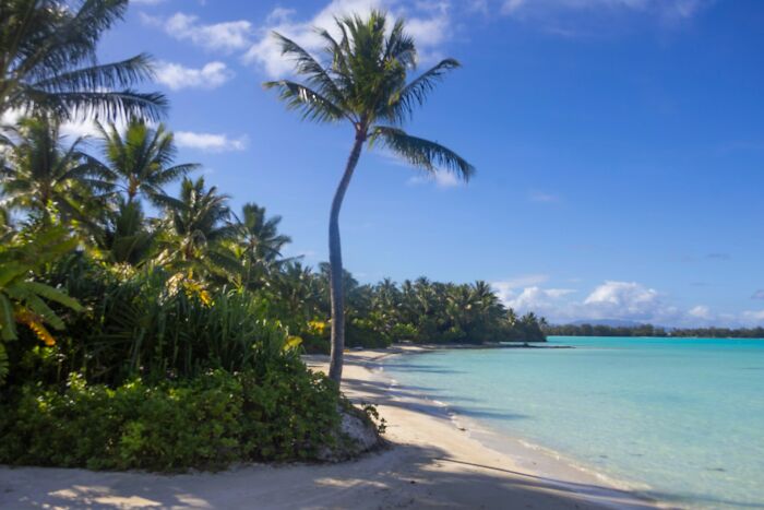 People Saw These 57 Travel Destinations In Person And They Were Not The Same As The Pictures