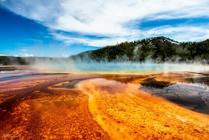 People Saw These 57 Travel Destinations In Person And They Were Not The Same As The Pictures