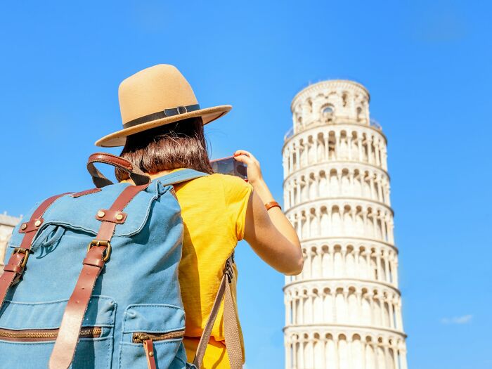 People Saw These 57 Travel Destinations In Person And They Were Not The Same As The Pictures