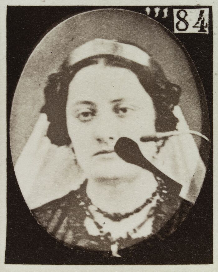 45 Pics From This Facial Expressions Experiment In The 19th Century Might Give You Nightmares