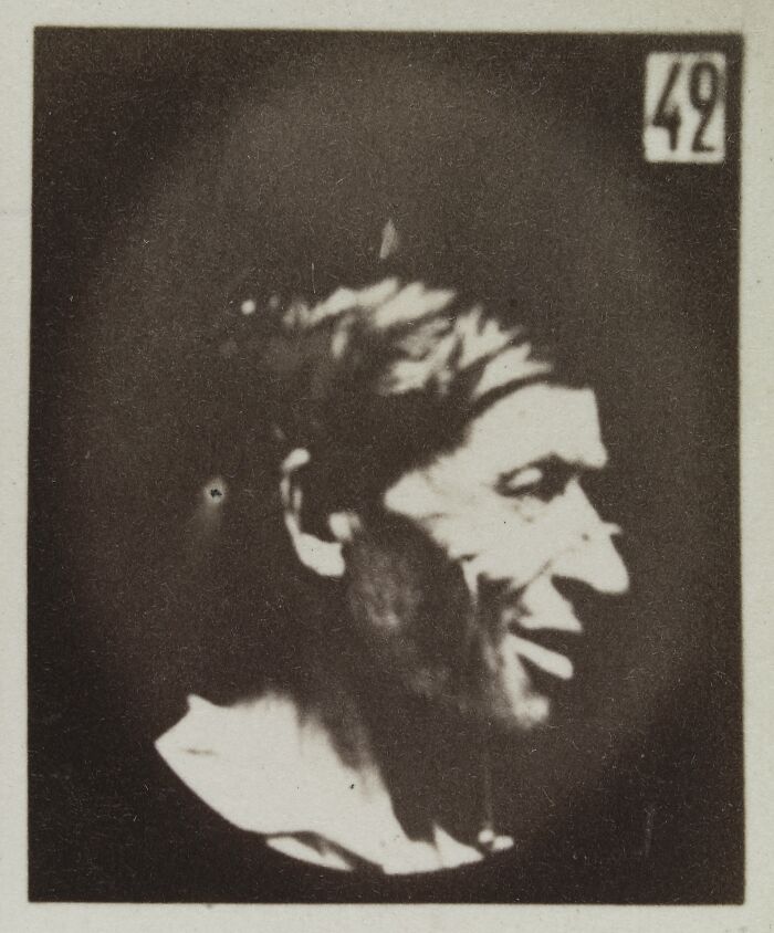 45 Pics From This Facial Expressions Experiment In The 19th Century Might Give You Nightmares