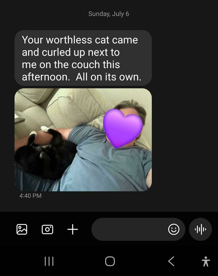 140 Dads Who Said “No Pets” And Ended Up Becoming Total Softies