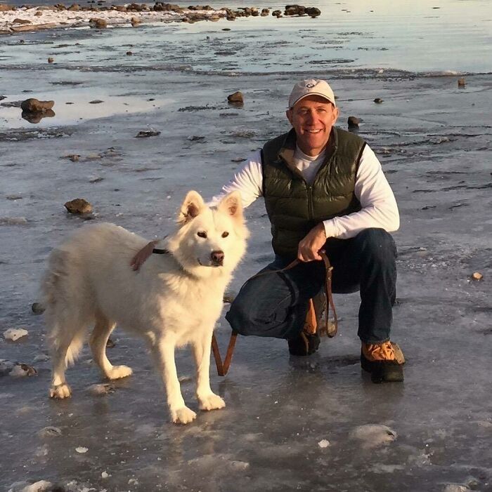 140 Dads Who Said “No Pets” And Ended Up Becoming Total Softies