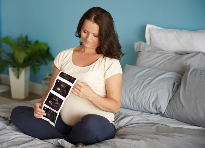 Woman Can&#8217;t Believe Sis Would Get Pregnant Despite Knowing The Hell She Faced Due To Genetic Disease