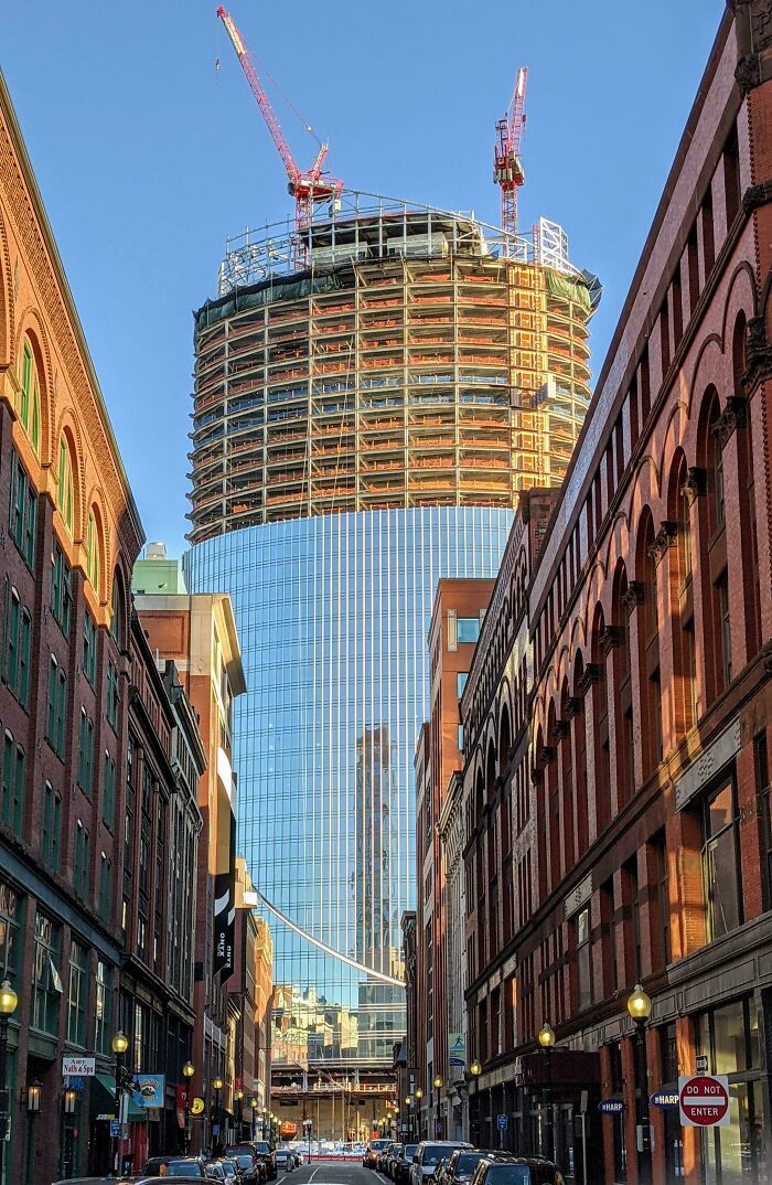 Old Versus Modern Architecture: 51 Fascinating Photos