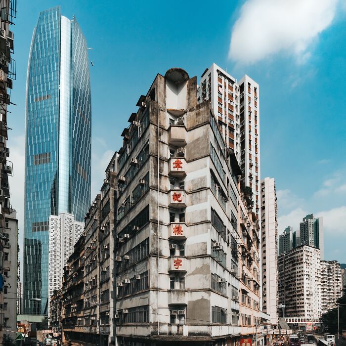 Old Versus Modern Architecture: 51 Fascinating Photos