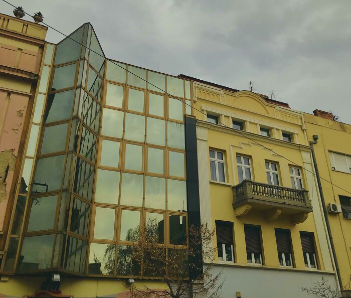 Old Versus Modern Architecture: 51 Fascinating Photos