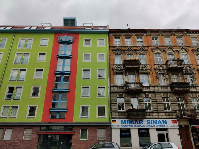 Old Versus Modern Architecture: 51 Fascinating Photos