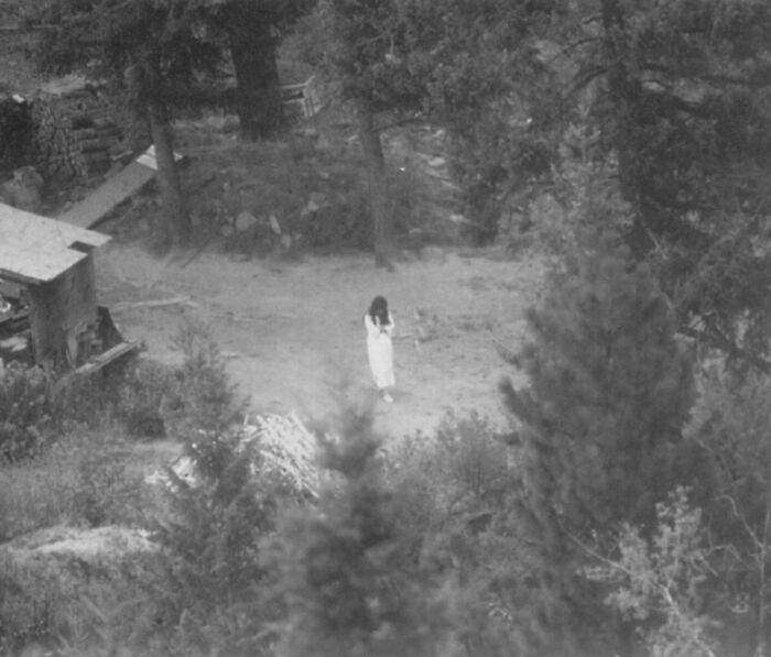89 Terrifying Photos And Stories That Are As Fascinating As They Are Scary