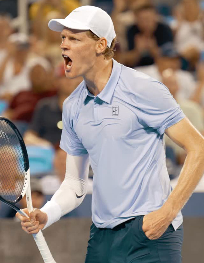 Tennis Fan Tries To Steal From Jannik Sinner&#8217;s Bag In Viral US Open Moment, Player Responds