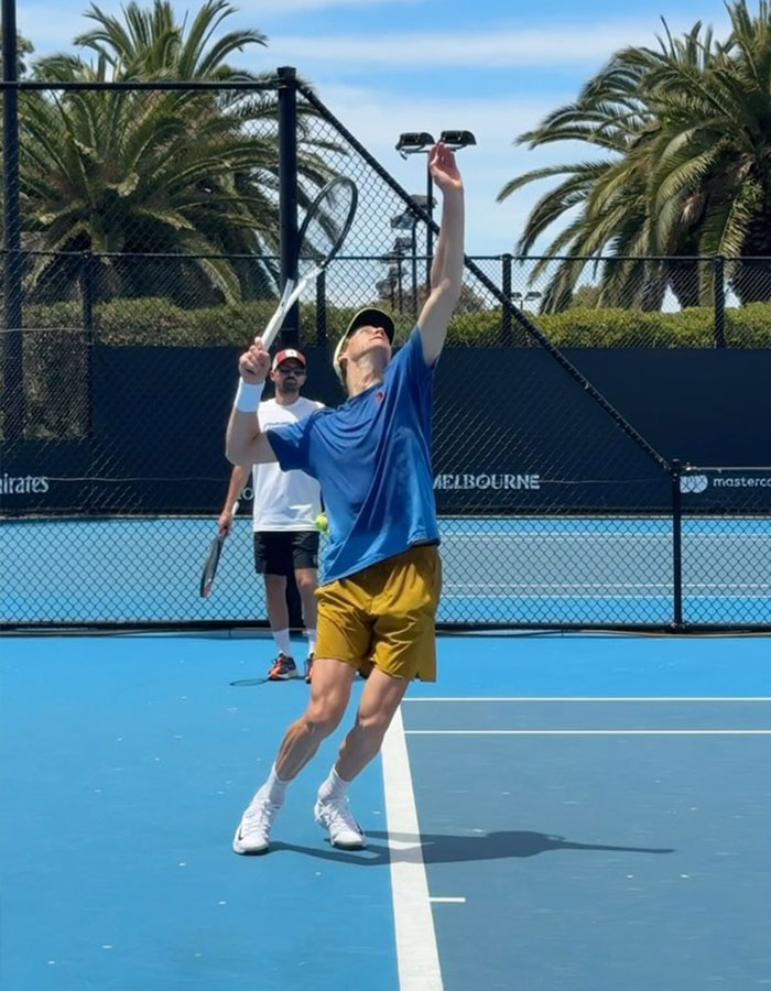 Tennis Fan Tries To Steal From Jannik Sinner&#8217;s Bag In Viral US Open Moment, Player Responds