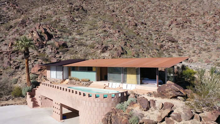 30 Groundbreaking Homes That Will Go Down In History As Architectural Icons
