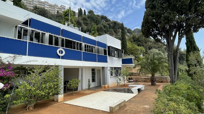 30 Groundbreaking Homes That Will Go Down In History As Architectural Icons