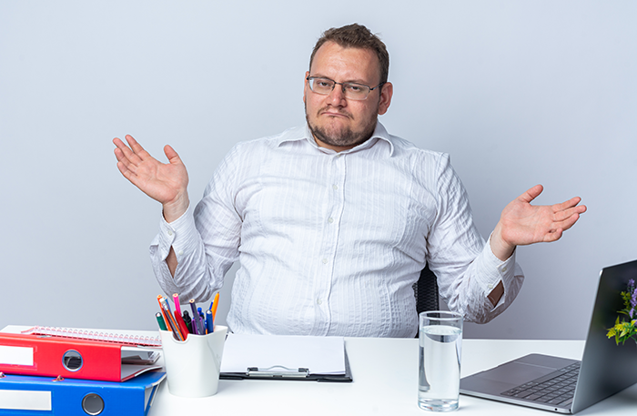 23YO Confronts Married Coworker About Wife’s Behavior, Fears Their Comment Pushed Him Toward Divorce