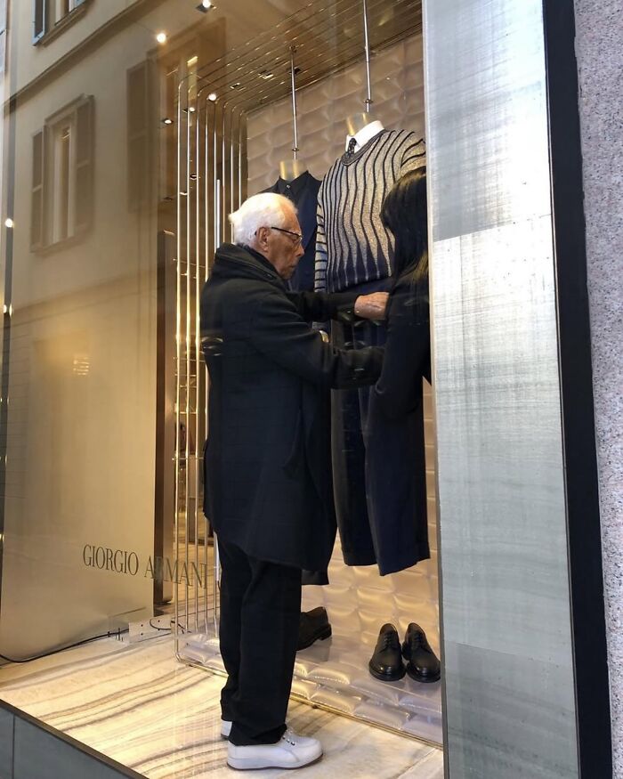 Legendary Fashion Designer Giorgio Armani Passes Away At 91