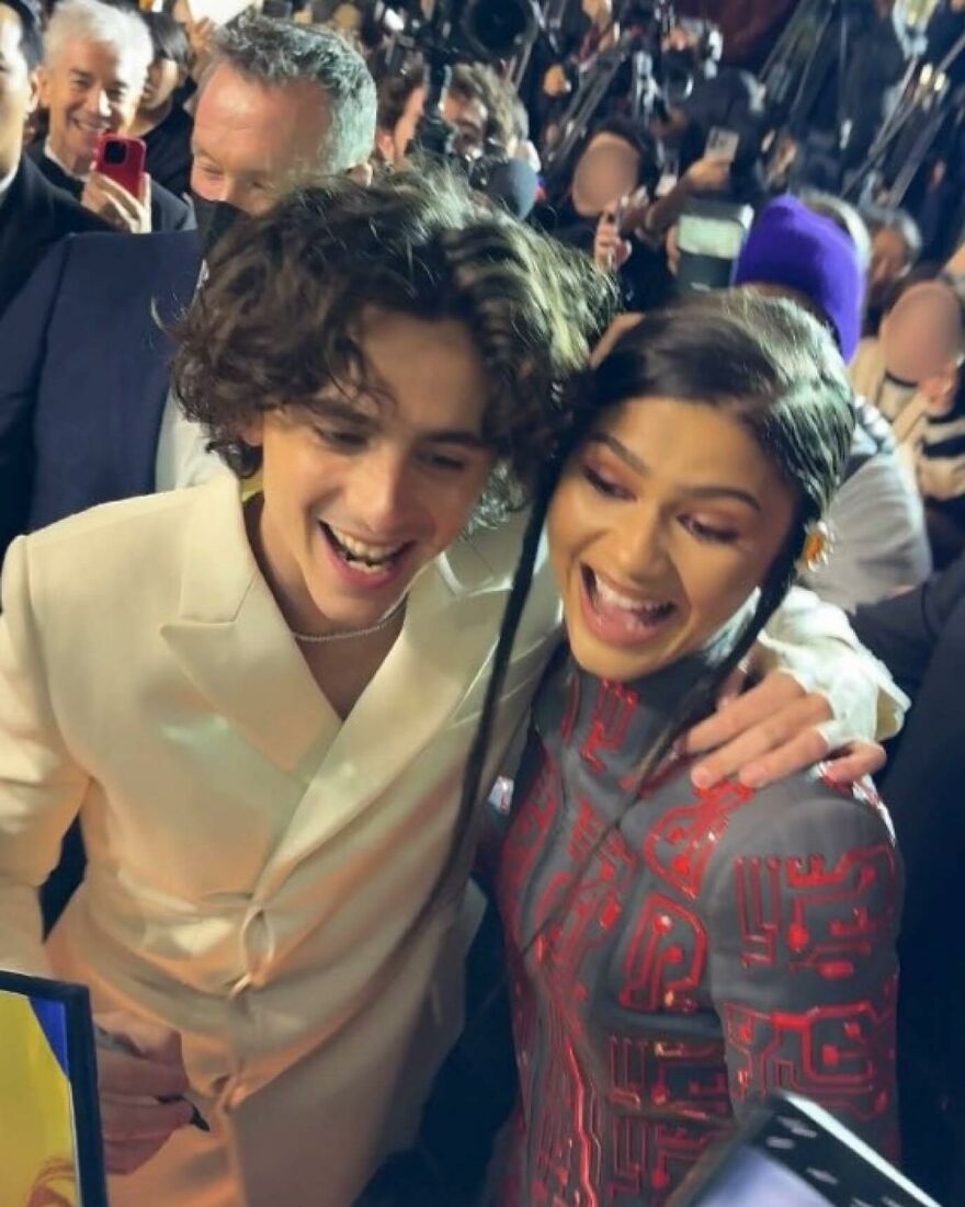 Timothée Chalamet Relationships: Latest Updates And Past Girlfriends