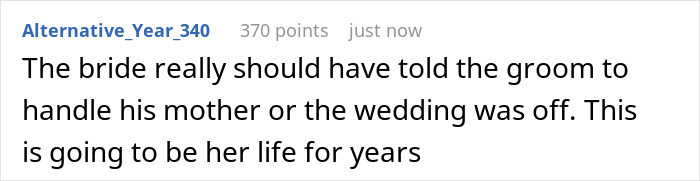 MIL Tries To Be The Center Of Attention At Son’s Wedding, Newlyweds Let Her Ruin It By Herself