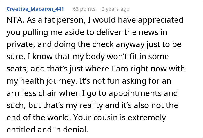 Teens Are Too Fat To Fly In A Small Private Plane, Their Mom Has A Meltdown
