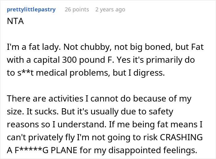 Teens Are Too Fat To Fly In A Small Private Plane, Their Mom Has A Meltdown