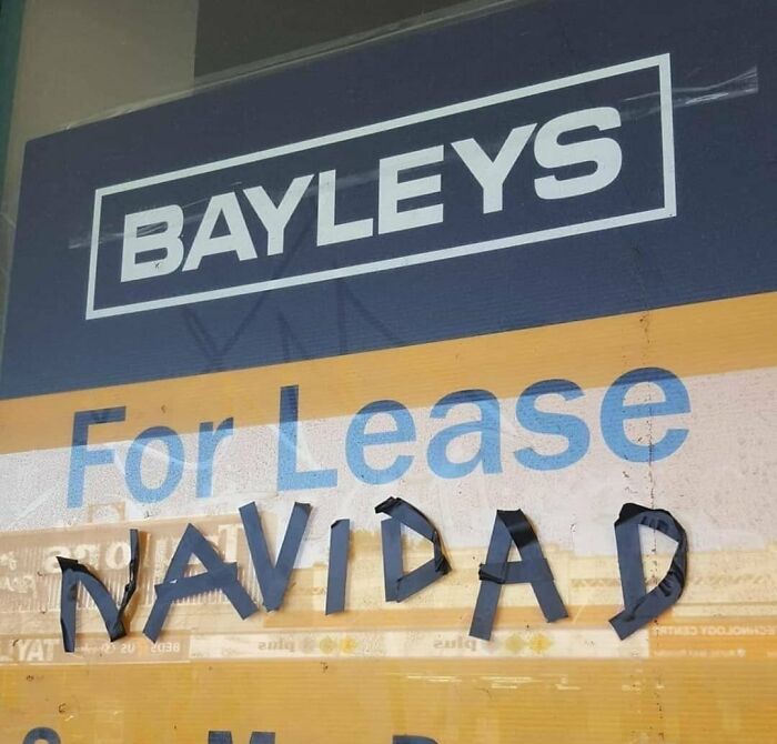 67 Acts Of Harmless Vandalism That Spread More Joy Instead Of Anger, Captured In Random Places