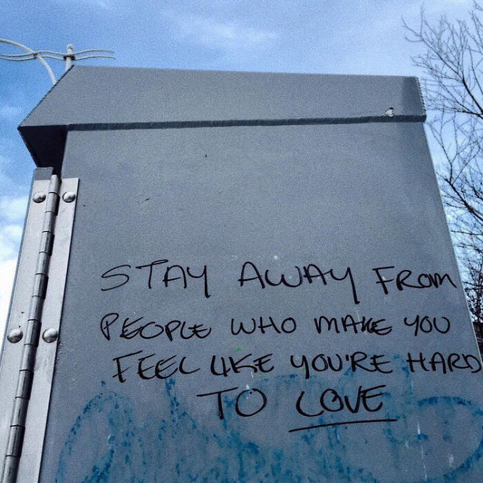 67 Acts Of Harmless Vandalism That Spread More Joy Instead Of Anger, Captured In Random Places