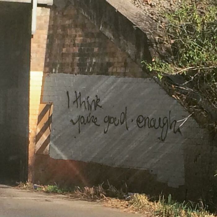 67 Acts Of Harmless Vandalism That Spread More Joy Instead Of Anger, Captured In Random Places