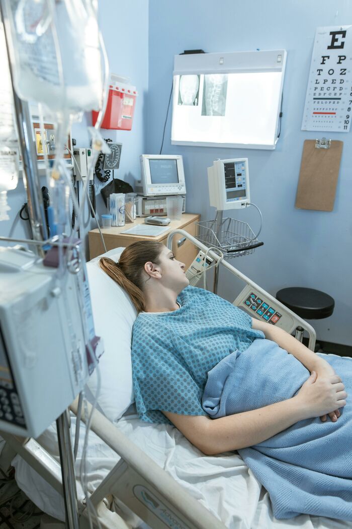 &#8220;Pulled The Trigger. It Was Empty&#8221;: 67 People Share Their Close Calls With Death