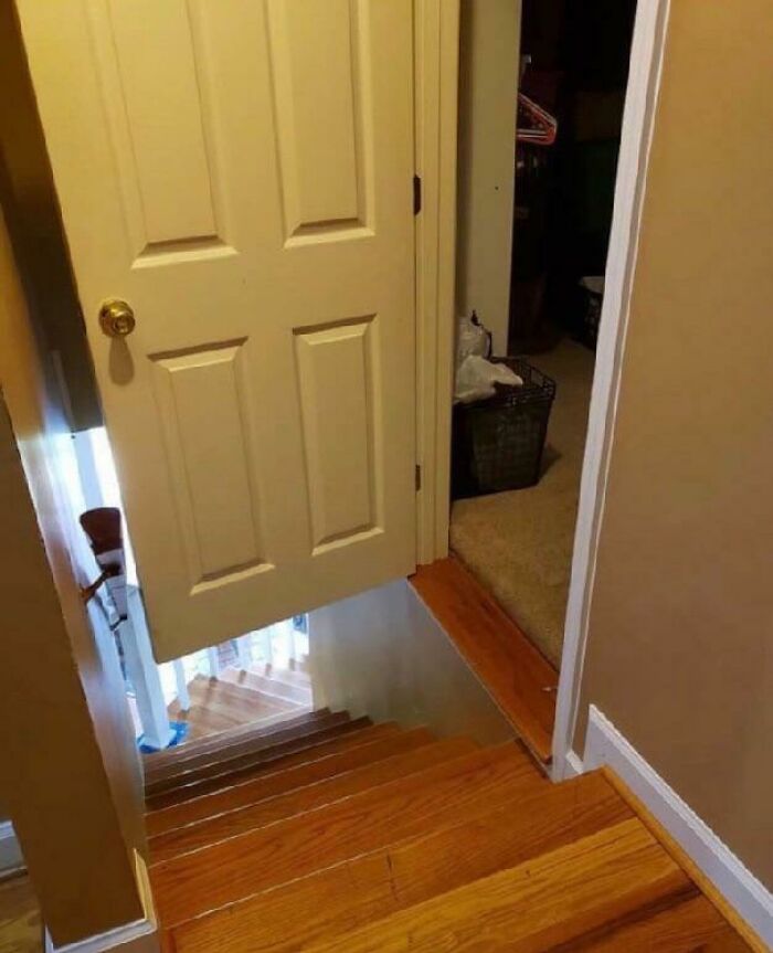 66 Hilariously Bad Jobs Done By Someone Who Just Wanted To Get It Over With And It Shows