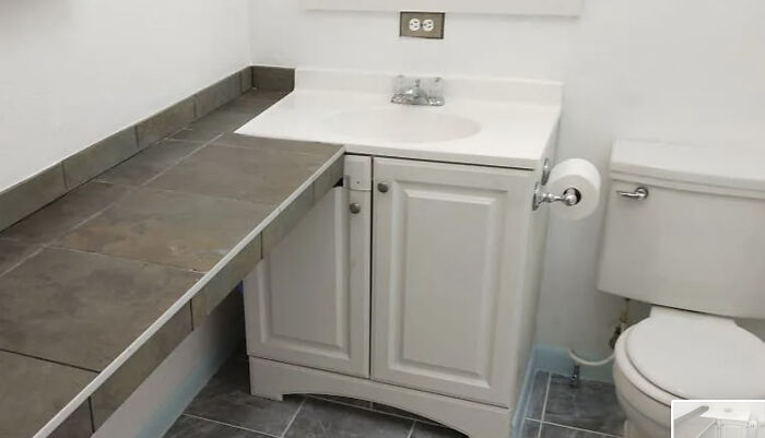 66 Hilariously Bad Jobs Done By Someone Who Just Wanted To Get It Over With And It Shows