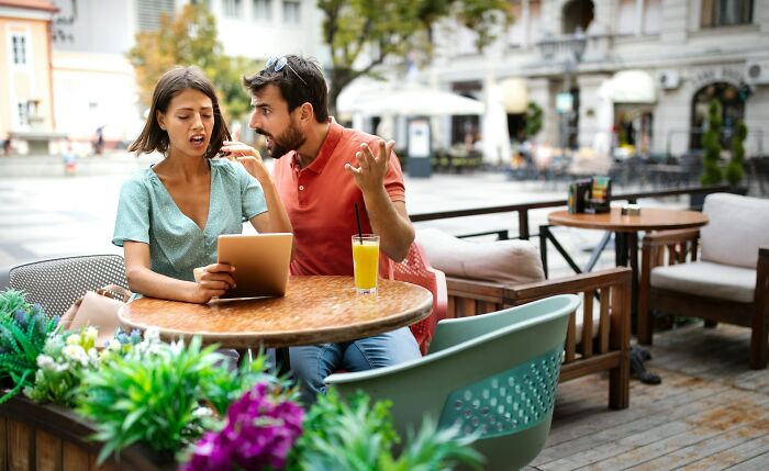48 Exact Moments People Knew They Were Dating An Idiot
