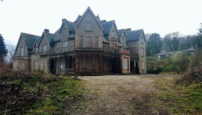 34 Abandoned Places You Probably Will Never Want To Visit