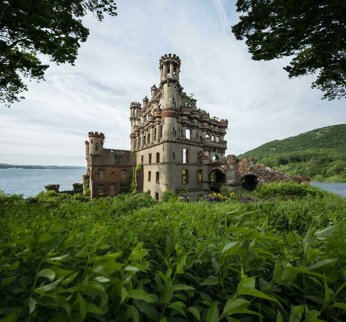 34 Abandoned Places You Probably Will Never Want To Visit