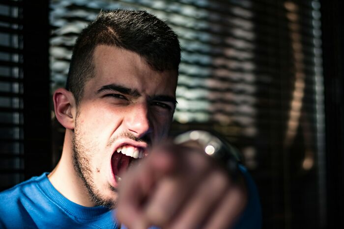 &#8220;He Didn&#8217;t Show Up&#8221;: 96 People Share The Fastest Ways They’ve Ever Seen Someone Get Fired