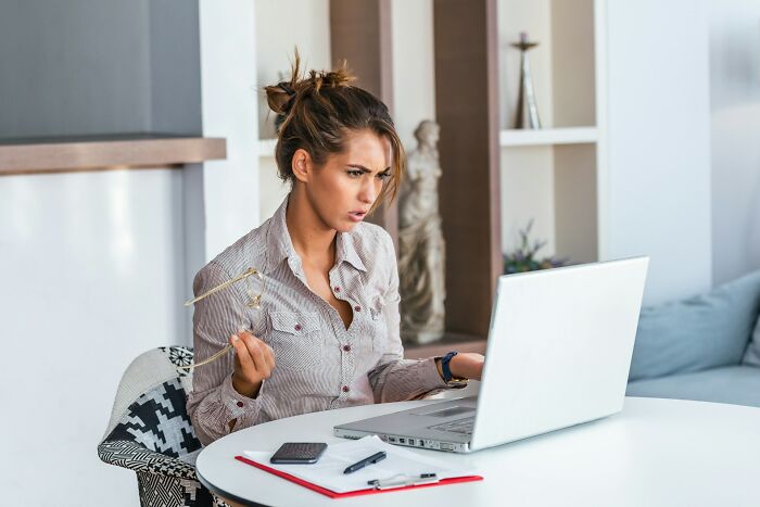 &#8220;He Didn&#8217;t Show Up&#8221;: 96 People Share The Fastest Ways They’ve Ever Seen Someone Get Fired