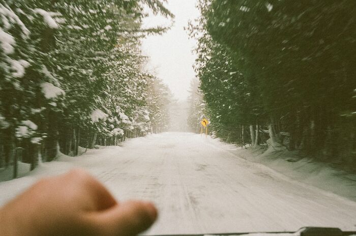 &#8220;He Landed On His Dog&#8221;: 66 Ways People Died That Are Almost Hard To Believe