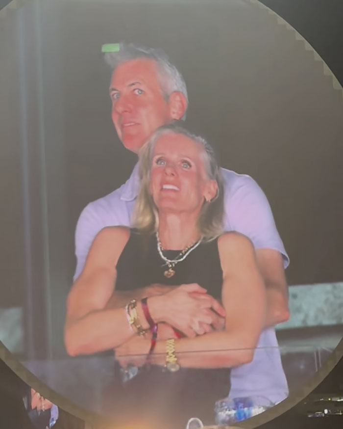 After Coldplay Kiss Cam Scandal, Ex-Astronomer HR Chief Kristin Cabot Divorces Husband