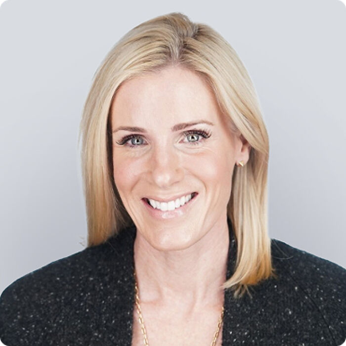 After Coldplay Kiss Cam Scandal, Ex-Astronomer HR Chief Kristin Cabot Divorces Husband