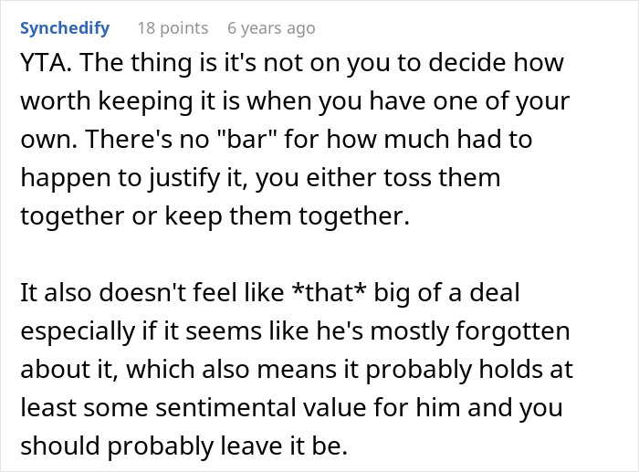 Lady Feels She Can Keep Late Ex-BF&#8217;s Memory Box But Hubs Can&#8217;t Keep One Of Ex-GF, Gets Reality Check