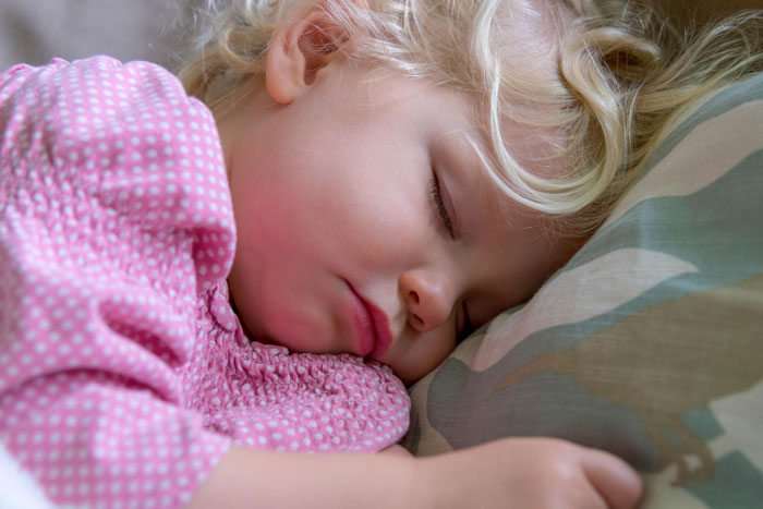 Wife Can&#8217;t Take Being The One Caring For Kid&#8217;s Sleep Apnea Anymore, Hubs&#8217; Mad He Can&#8217;t Run Everyday