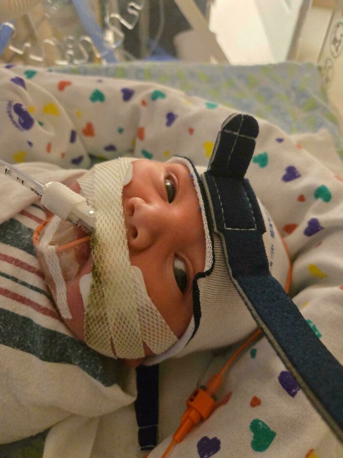 98 Wholesome Photos Showing Dads Doing Their Best Parenting Moments (New Pics)