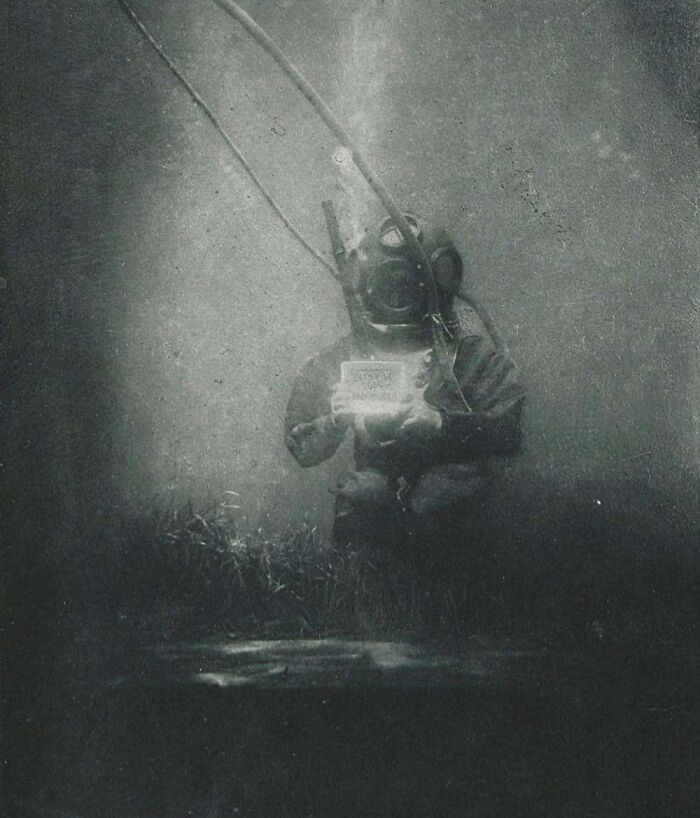 83 Historical Photos That Are Too Weird, Wild, Or Wonderful To Be Forgotten