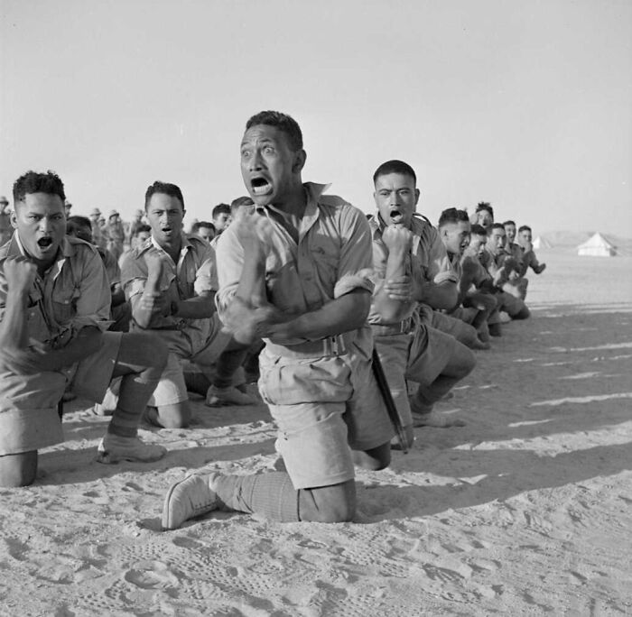 83 Historical Photos That Are Too Weird, Wild, Or Wonderful To Be Forgotten