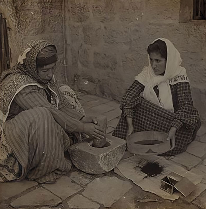 83 Historical Photos That Are Too Weird, Wild, Or Wonderful To Be Forgotten