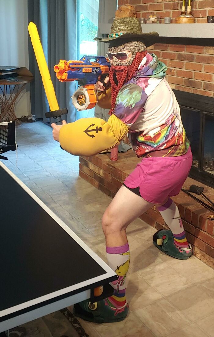 48 Times Wearing A Uniform Was More Funny Than Impressive